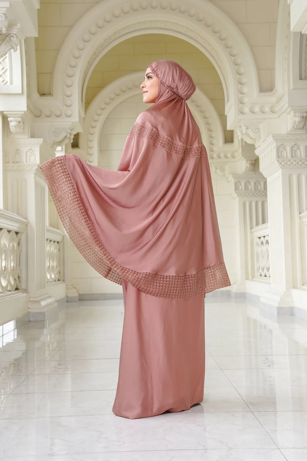 Lavish Prayer Robe - Old Rose